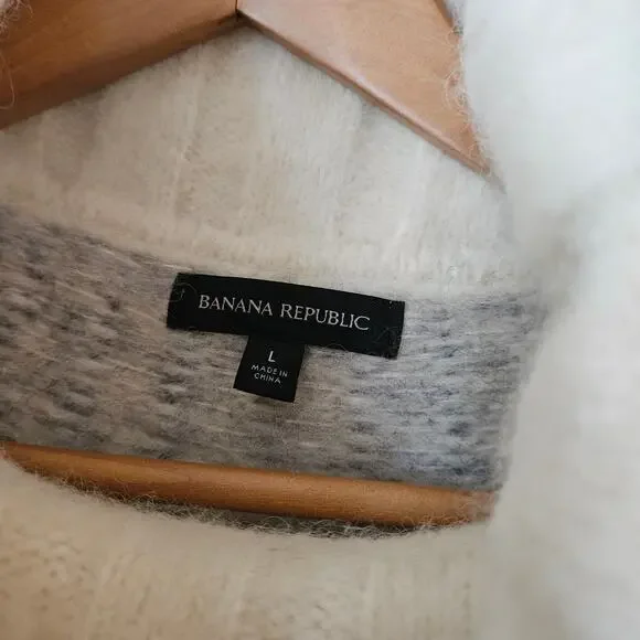 Banana Republic Women's Fair Isle Turtleneck Sweater, Size L Alpaca Fuzzy - Picture 5 of 10